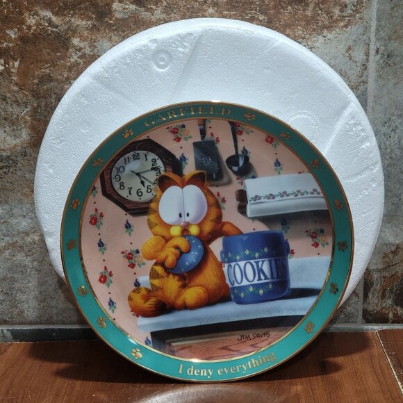 Danbury Mint Decorative Plate A Day With Garfield I Deny Everything 1978  Jim Da - Picture 3 of 12